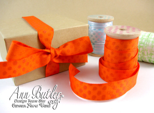 Ann-Butler-Stamped-and-Stacked-Flower-Favor-Boxes-3