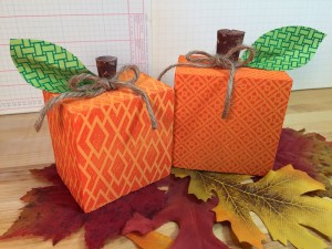 10-15 ABD FAUX QUILTED PUMPKINS MAIN